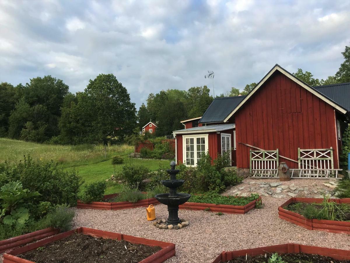 Sjoebacken Gard Bed & Breakfast Lerdala ภายนอก รูปภาพ