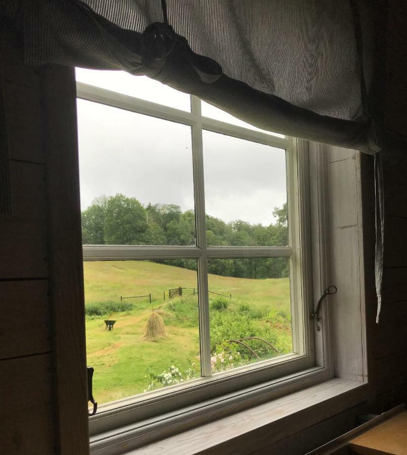 Sjoebacken Gard Bed & Breakfast Lerdala ภายนอก รูปภาพ