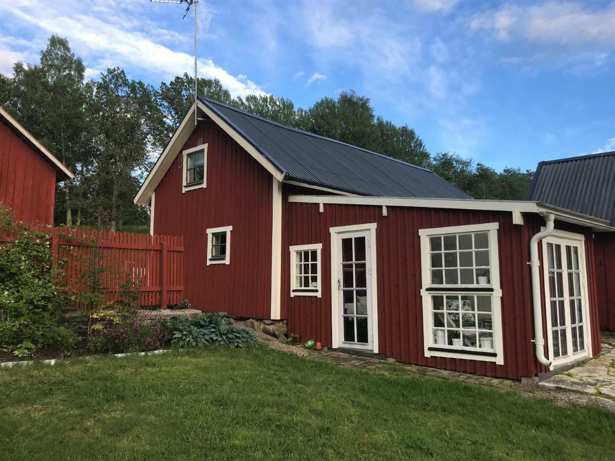 Sjoebacken Gard Bed & Breakfast Lerdala ภายนอก รูปภาพ